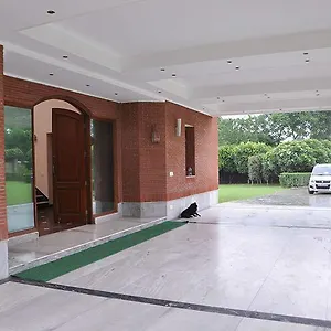 Farm stay Jain Farms, Gurgaon